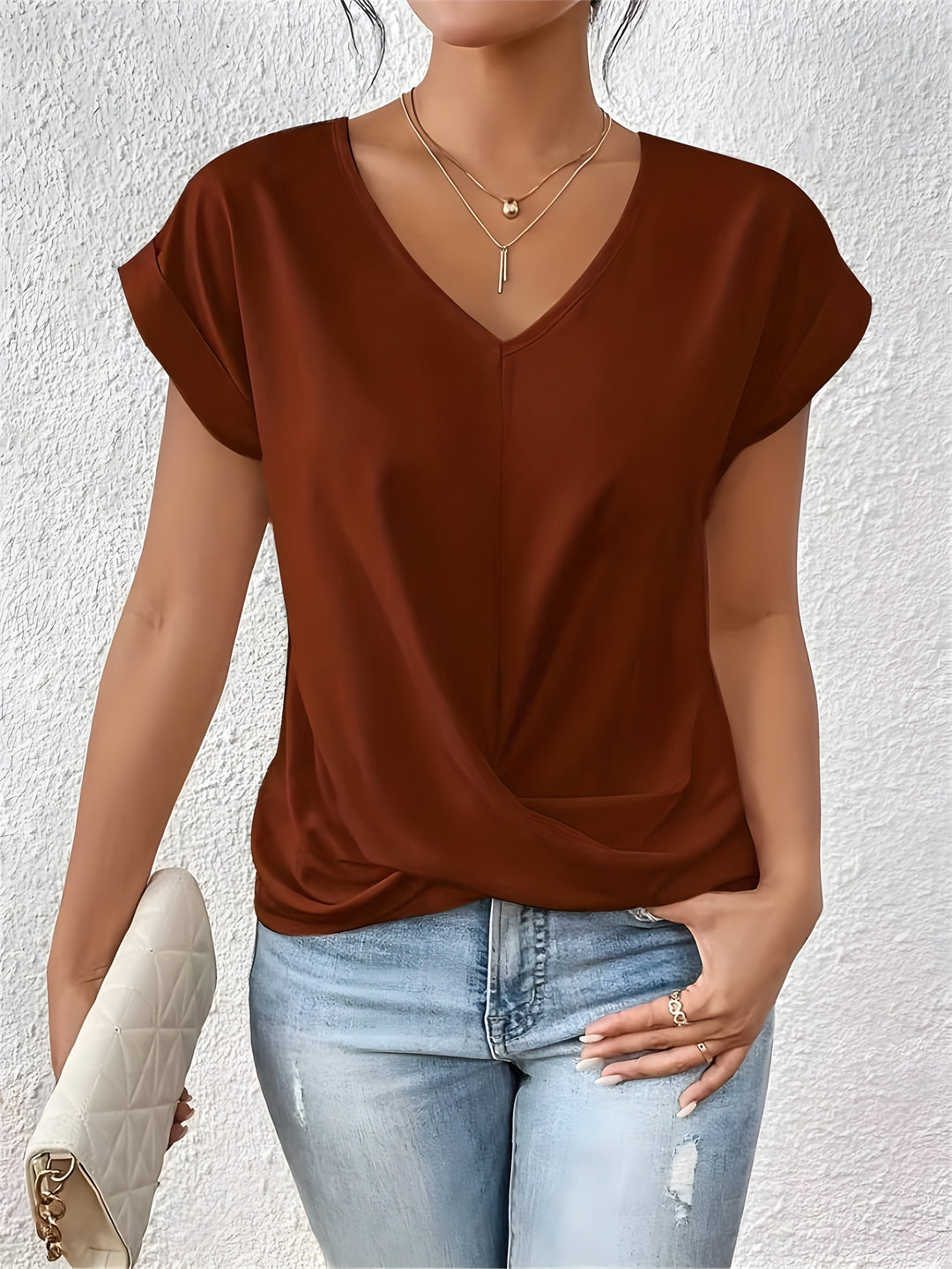Sandra | Elegante Top con Scollatura a V e Twist Frontale