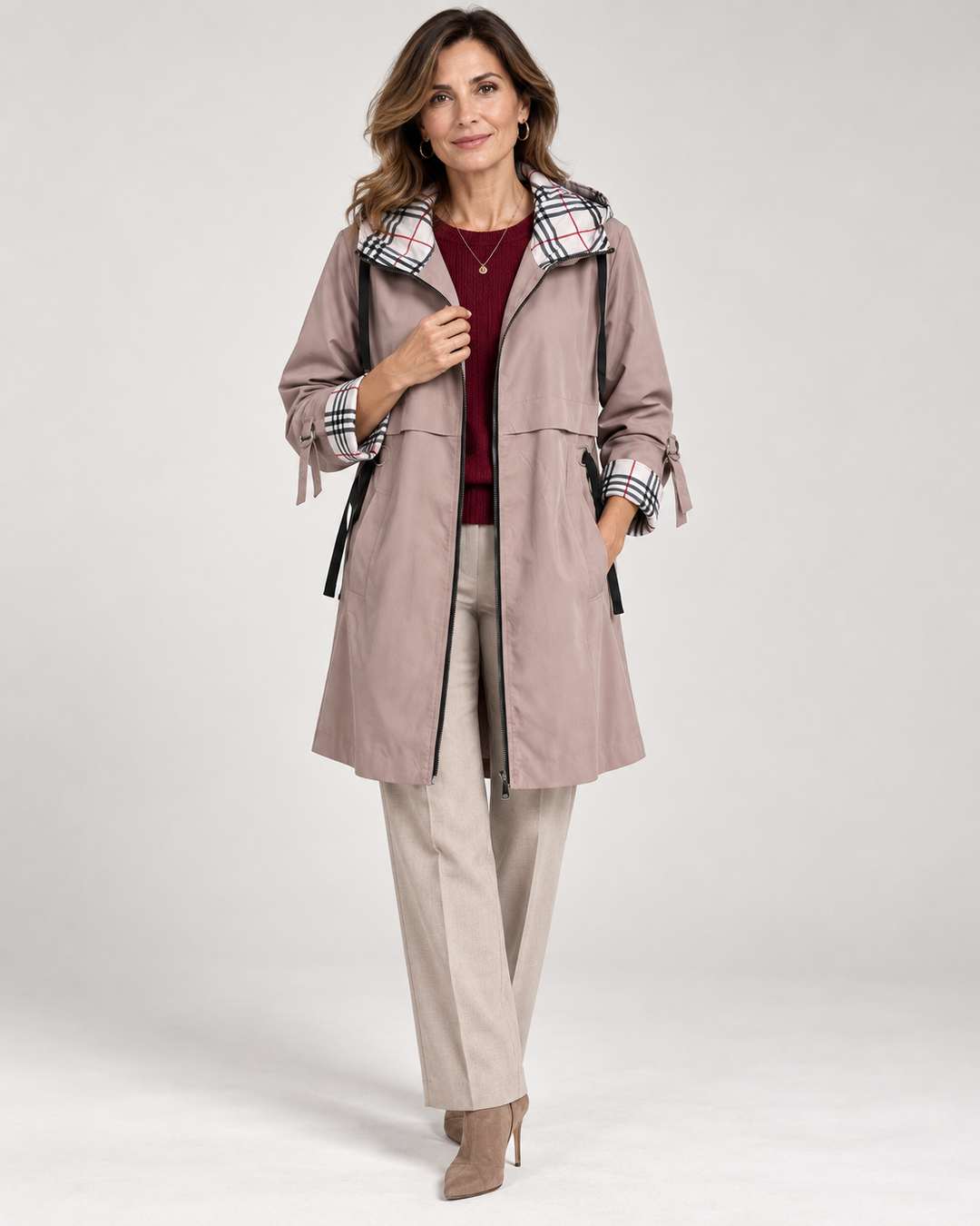 Assuntina™ | Giacca lunga con cappuccio e vita regolabile