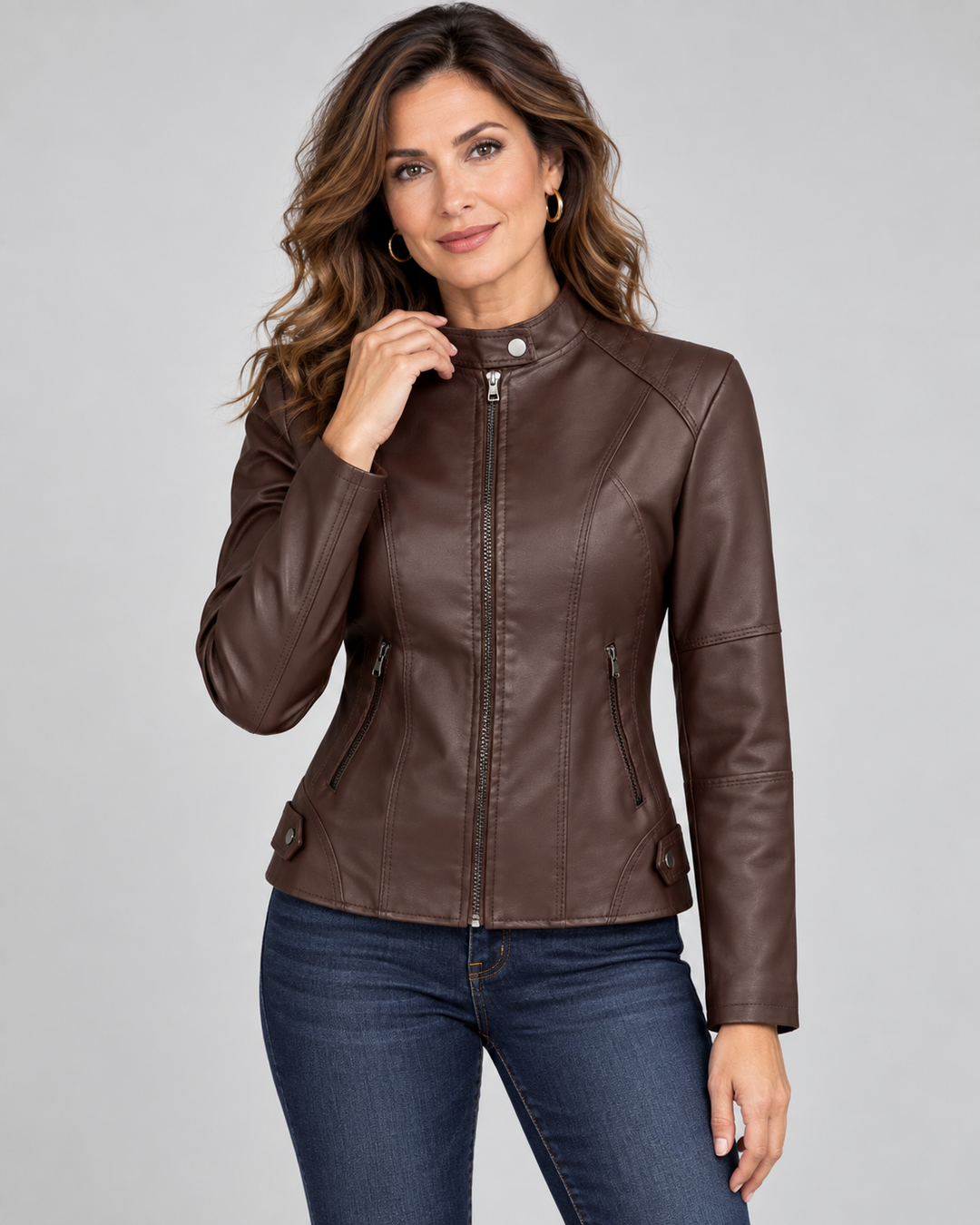 Eleonora™ | Giacca in similpelle con zip e collo alto