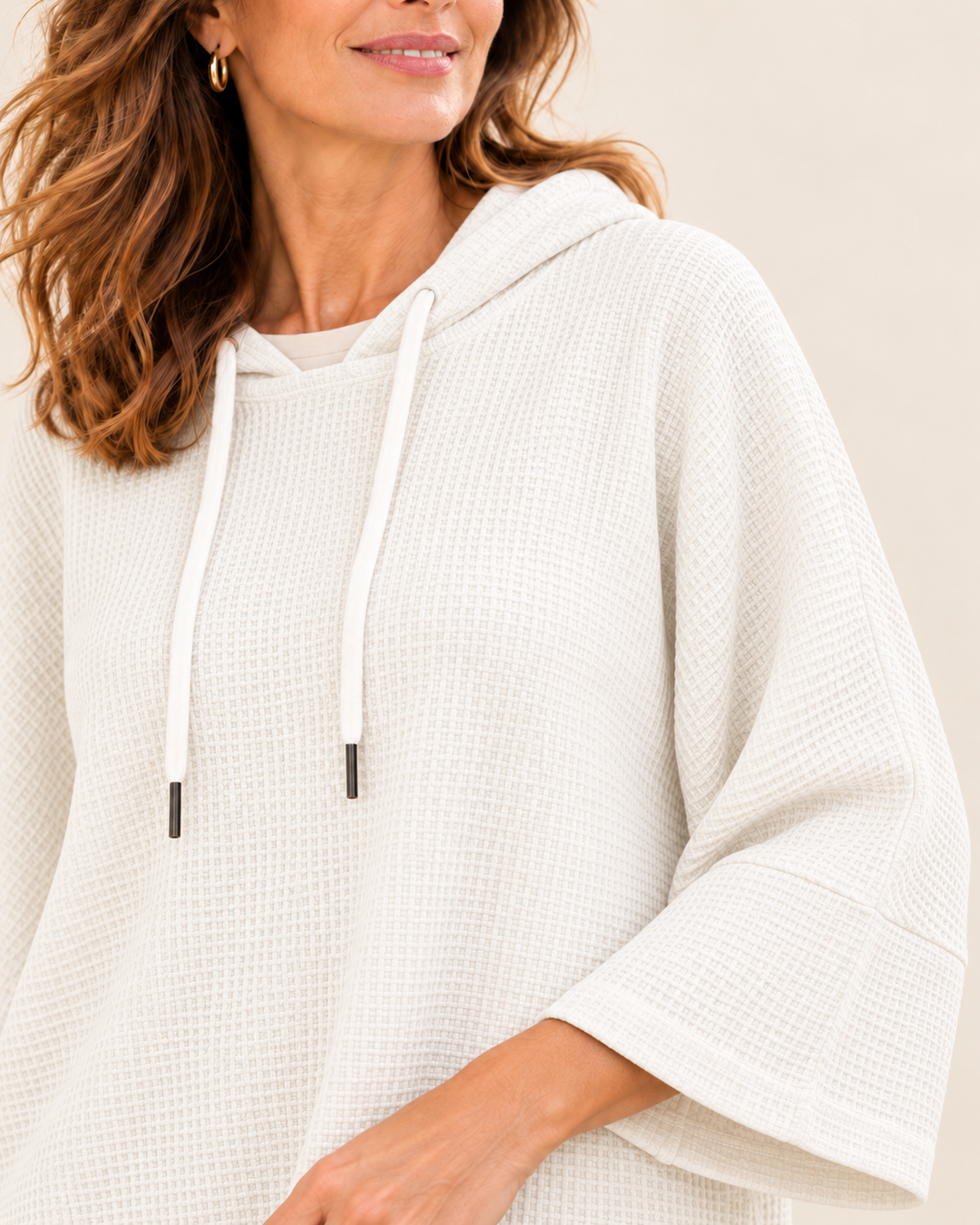 Oriana™ | Poncho in maglia con cappuccio