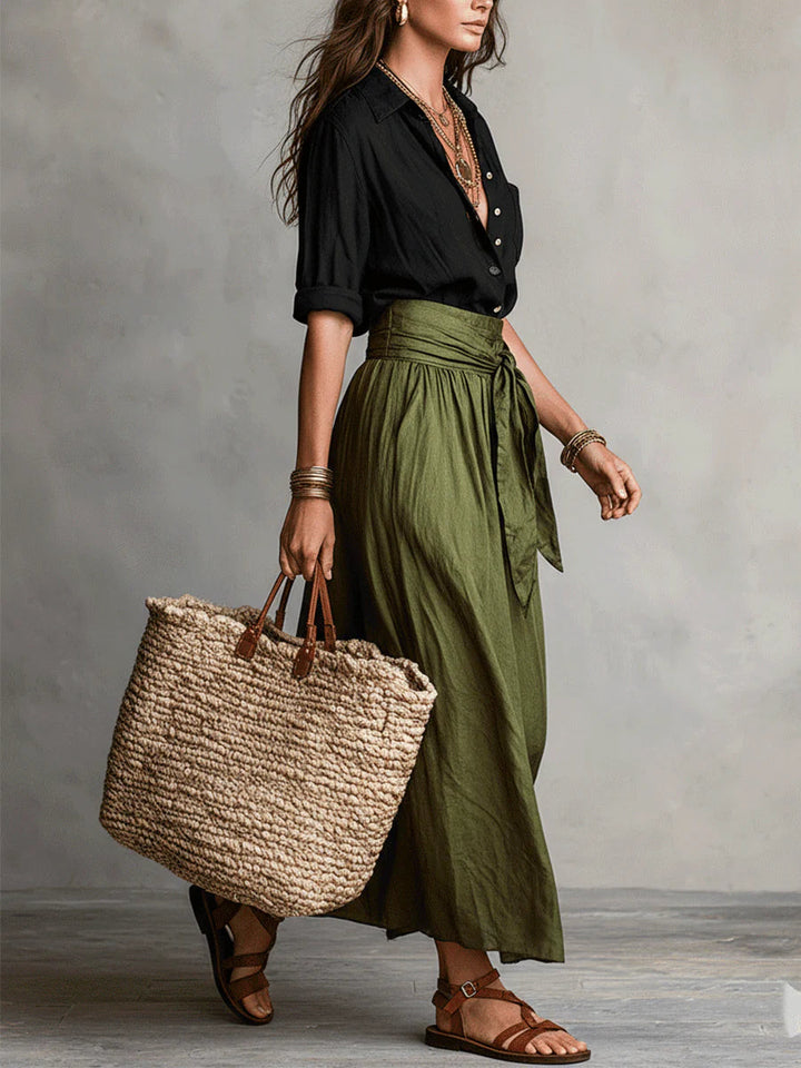 RIVER | Set di Due Pezzi: Top Nero e Gonna Midi Verde Oliva