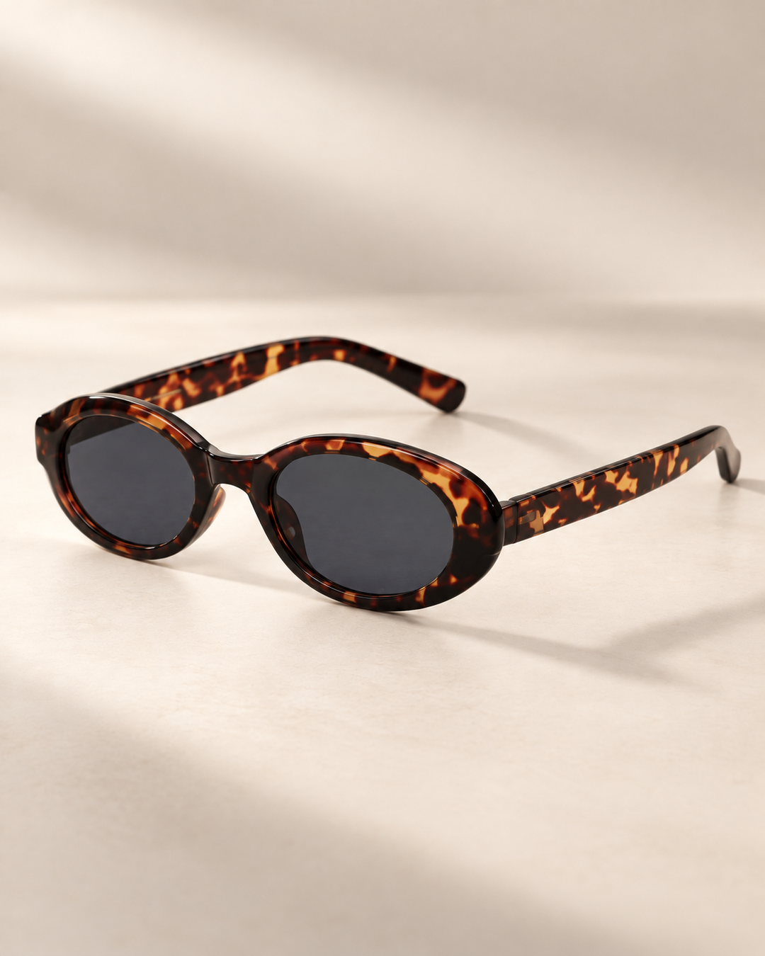 Danyqee sunglasses premium studio image